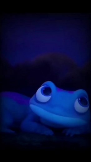 Animated Blue Gecko: Close-Up Features and Movements