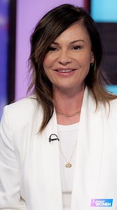 90 seconds with Emmerdale’s Lucy Pargeter ⏰🤩 Lucy joined us as a guest panellist on Loose for our Soap Special in celebration of them being on our screens for 70 years. We couldn’t possibly let her go without getting a little extra glimpse into Emmerdale life 👀 | Loose Women
