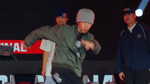 【VBD裁判秀｜劲酷舞王 STEEZY SKEE】 被 SKEE 的酷拿捏了❗️ 利落卡点利落🎵气场全开太顶了☁️～ 每一次动作都丝滑炸场🌟 一招一式都帅到