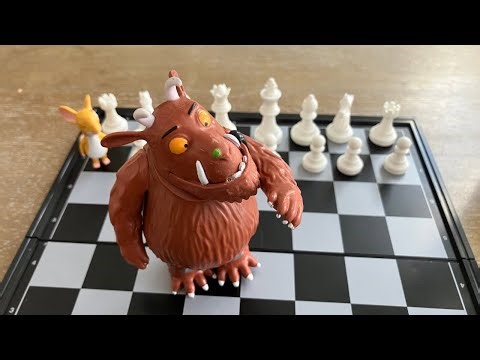 Can Superworm beat the Gruffalo at chess? (Kids toys)