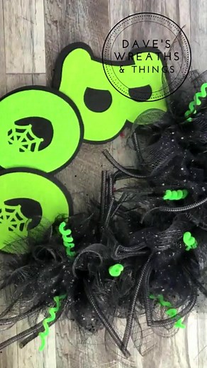 Dave’s Wreaths on TikTok