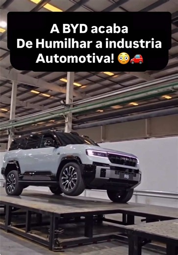 A BYD acabou de fazer algo impensável! 😱 Essa suspensão DiSus-P Ultra faz coisas que parecem ficção científica: levanta o carro, levanta uma roda individualmente, facilita a troca de pneu sem macaco e encara de frente obstáculos de um jeito incrível. Você confiaria nessa tecnologia? #curiosidades #byd #leopard8 #carro #tecnologia