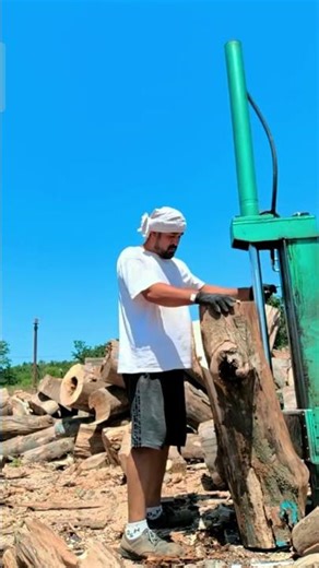 Log Splitter #logsplitter