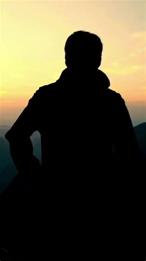 Looking for a book recommendation? Need an edge of your seat, angsty romantic suspense? 💛FREE ON KINDLE UNLIMITED💛 💛Age Gap 💛Grumpy/Sunshine 💛Billionaire Boss 💛Single Dad 💛Protective Hero 💛Romantic Suspense #booktok #bookboyfriends #romanticsuspense #bookrecommendations #closeddoorromance