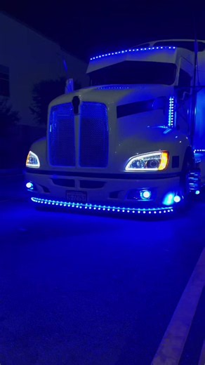 #Viral #partii ✌🏻😎🚀 #créditos #trailersmamalones #kenworth_t660