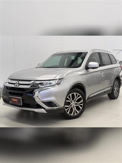 2017 MITSUBISHI OUTLANDER ZL 🚨Price $15999 DRIVR AWAY PRICE INCLUDES RWC/12 MONTHS WARRANTY 24/7 road side assistance & extended warranty options available VERY ECONOMICAL ALLOY WHEELS REAR CAMERA 2KEYS SERVICE BOOKS ABS AIR CONDITIONING AIRBAG DUAL AIRBAG SINGLE ALLOY WHEELS ANDROID AUTO APPLE CARPLAY CD PLAYER CENTRAL LOCKING CLIMATE CONTROL CRUISE CONTROL PARK DISTANCE CONTRO POWER MIRRORS POWER STEERING POWER WINDOWS SIDE AIRBAGS SUNROOF TRACTION CONTROL If this specific Vehicle does not me