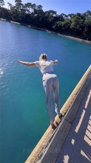 Girl and catches a fish with her mouth. #facts #fish #amazing #trending #viral #fyp