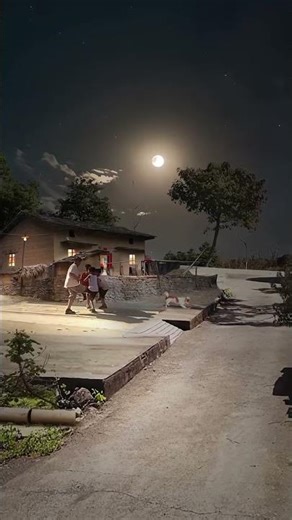 Điểm bán vé quay về tuổi thơ