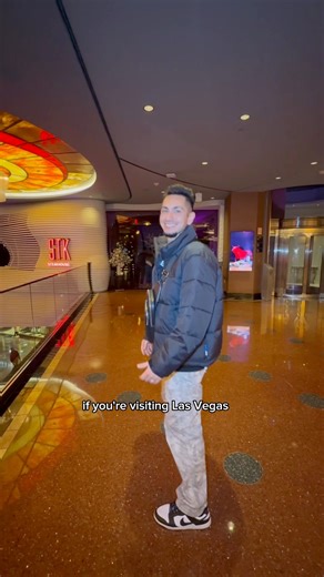 STK STEAKHOUSE AT THE COSMOPOLITAN IN LAS VEGAS #vegas #lasvegas #steakhouse | Marco Murillo