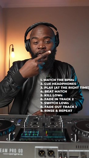 Master Simple DJ Transitions in 9 Easy Steps