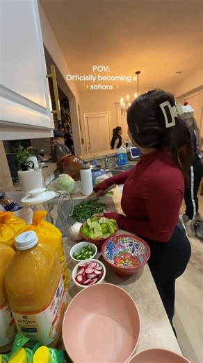 Yvette Olazar, MBA on Instagram: "It came out soooooo good 🥹 Im so proud of myself lol first time ever making pozole rojo 🫶🏼🇲🇽 #pozole #pozolerojo #mexicana #fyp #senoralife"