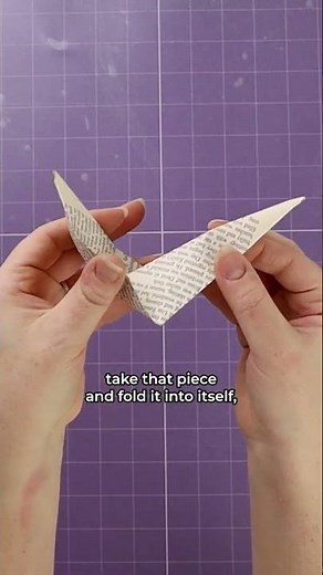 How to make a paper star from an old book #christmasdecor #upcycling