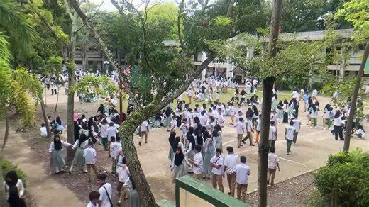 Philippines earthquake jolts school building forcing pupil evacuations