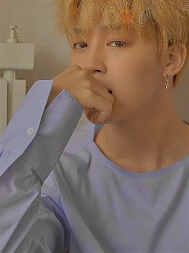 የፍቅር ጥቁር: የጂሚን ተውሳን መዝሙር