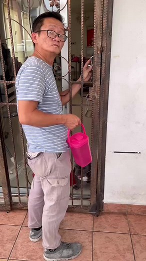 Wong Yoon Siong (@wongsiong123)’s videos with 原聲 - Wong Yoon Siong