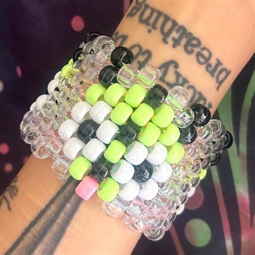 Invader Zim Gir Kandi Cuff With Custom Background Color - Etsy