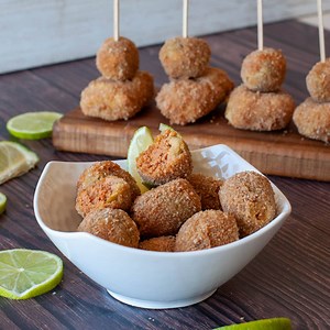 Fried Stuffed Olives Recipe (Authentic Olive Ascolane)