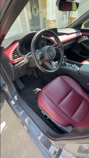 2025 Mazda 3 Turbo is a Fun Hatchback Worth Buying!