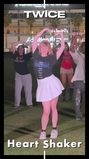 TWICE Heart Shaker Fancam - Kpop Dance Orlando