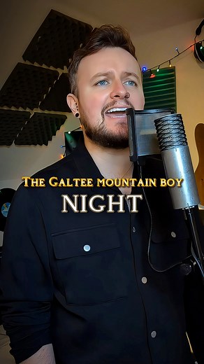 The Galtee Mountain Boy - The story of a young rebel leaving the Galtee Mountains, Tipperary and everything he loves behind…. Hit play, close your eyes, and walk the hills with him 🇮🇪🗻🪉💚 Conor McGinty - Echoes Of Ireland - Live at The Millennium Forum #Derry now on sale - be there! You really don’t want to miss it! Link in comments 🫵🏻 #TheGalteeMountainBoy #IrishMusic #IrishBallad #IrishRebelSong #TradMusic #FolkMusic #IrishFolk #GalteeMountains #Tipperary #NewMusic #NewRelease #SingerSon