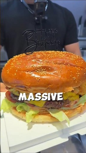 Massive Burger in the US You Have to See to Believe