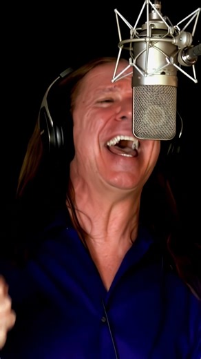 Livin’ On A Prayer - Bon Jovi Ken Tamplin Vocal Academy Where the PROOF Is In the Singing! Check out the KTVA website to learn more! https://kentamplinvocalacademy.com/ View on YouTube: https://www.youtube.com/watch?v=PkiQGzKJgGI&list=RDPkiQGzKJgGI&start_radio=1 #kentamplinvocalacademy #bonjovi #livinonaprayer | Ken Tamplin Vocal Academy