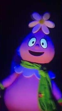 Yo gabba gabba Christmas live I gotta feeling