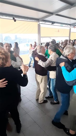 16K views · 204 reactions | Linda valsa! | Padaria Sr. dos Enfermos | Facebook