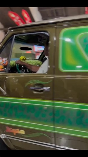 "DREAMS" - Here’s a little van music montage to elevate your Thursday night viewing experience. May it inspire sweet dreams. Enjoy!👍 #boogievan #customvan #vintagevibes #vancrush #keepontrucking #letsboogie #groovy #groovyvans #70svan #70srule #70srock #70svibes #vannin #vanning #vans #vancult #vanculture #vanners #oldschoolvans #oldschool #chevyvan #fordvan #dodgevan #vanlife | The Boogie Van