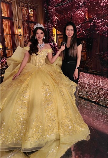 this dress is so popular we had to add a new color! coming soon in “capri lemon mist”… the prettiest shade of yellow!✨💛✨and if that wasn’t exciting enough, you can also add our new fairytale bow for that extra WOW factor!✨💛👸🏻💛✨#princesabyarianavara Style PR30171✨#princesa #quincedress #quinceañera #quince