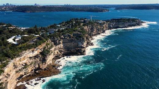 Watsons Bay, Australia: Pemandangan pantai Sydney dari drone