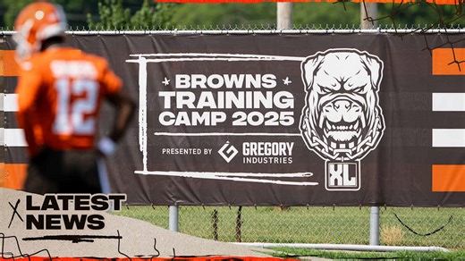 Browns celebrate 40th anniversary of the Dawg Pound with Training Camp theme day