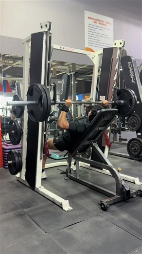 Upper Body Workout Routine for Strength Training