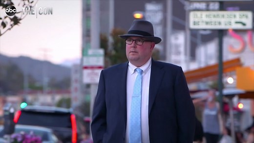 He's spilling his secrets!🕵️‍♂️. Private investigator Bob Nygaard reveals the techniques he’s seen psychics use to scam customers. | Stream full episodes of #TheConABC now from ABC and on Hulu. https://abcn.ws/3rSerYG | ABC 20/20