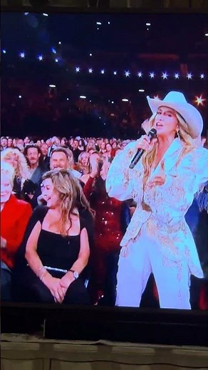 Laney Wilson Sings Redneck Woman on 59th CMAs