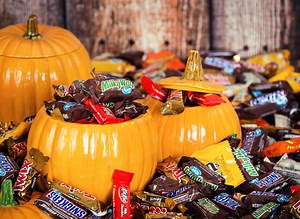 This Classic Halloween Candy Was Just Recalled From Grocery Stores in Several States