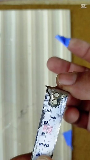 Understanding Why Measuring Tapes Are Loose at the Edge