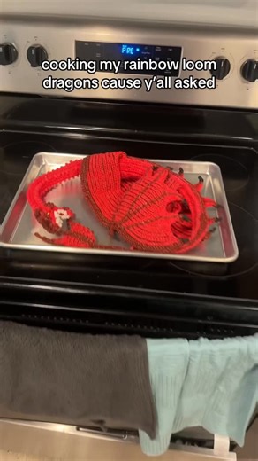 Annie on Instagram: "he’ll be fine… @gabrielcurtis31 . . . . . #rainbowloomdragons #rainbowloom #loombands #loomband #rainbowloomdragon #rainbowloombracelets #rainbowloombracelet #artwork #artist #art #caraxes #houseofthedragon #hotd #gameofthrones #got #goth"