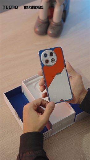 Your mission is here. Let’s unbox the Optimus Prime Edition… ဘဝရဲ့ Mission တွေ၊ ရင်ဆိုင်ရမဲ့ Chapter တွေအတွက် ခံနိုင်ရည်ရှိတဲ့ အကြမ်းဆုံး Pro ရှိဖို့တော့လိုပြီနော် Unique ဖြစ်တဲ့ဒီဇိုင်းအပြင်၊ အကောင်းဆုံးလုပ်ဆောင်ချက်တွေနဲ့ ထူးခြားတဲ့ Optimus Prime Edition ဖုန်းမို့ ကိုယ့်ရဲ့ Mission တွေတိုင်းက Completed ဖြစ်နေရတာပေါ့… #TECNO #SPARK30Pro #PowerMeetsPerformance #OptimusPrimeEdition | TECNO Mobile Myanmar