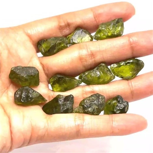 Natural Peridot Arizona Uncut Rough AAAAA Quality Earth Mined Finest Raw Gemstone August Birthstone