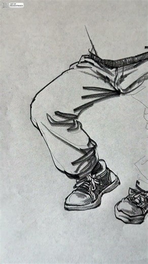 Applying Fabric Fold Techniques to a Full Charcoal Portrait #precisiondrawing