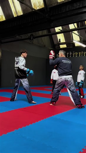 Kickboxing Coaching Techniques in Point Fighting