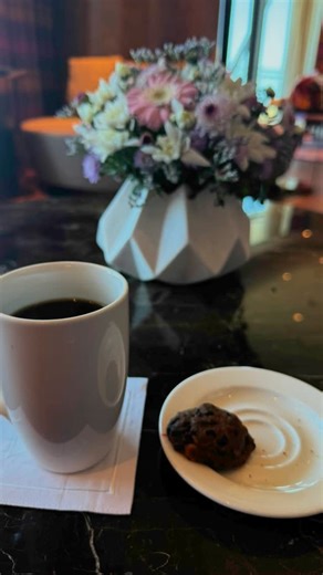 Palki Sharma Upadhyay | Weekend story, featuring: 1. A beautiful, magical book (#mustread) 2. “Dehydrated cauliflower” (🙄) 3. A crow cawing on the balcony... | Instagram