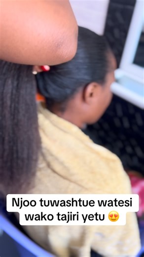 𝑵𝒂𝒕𝒖𝒓𝒂𝒍 𝑳𝒐𝒐𝒌𝒊𝒏𝒈 𝑯𝒂𝒊𝒓-𝑺𝒕𝒚𝒍𝒆𝒔 on Instagram: "- Huku kwetu nywele fupi utake wewe tuu - Our beautiful client 😍 - +255 678 805 091 / +255 765 956 095"