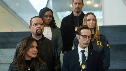 Law and Order SVU to 'axe' member of the squad after 'clue' star will leave show