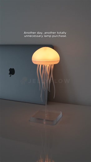 ✨ Meet the lamp you can’t look away from. The Floating Jellyfish Lamp hypnotizes with its lifelike glow and mesmerizing movement. It’s not just lighting—it’s an experience. 🌈 Create any mood with color-changing light 🔋 Rechargeable and ready to go anywhere 🛋 Effortlessly elevates your space | Jellyflow