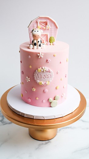 Hellen on Instagram: "Fondant cow tutorial! Fondant toppers are my fave and this cutie was so fun to make! I have more tips on my YouTube channel (link on bio) on how I made this cutie! 🥰 All fondant tools linked on my amazon storefront Cake box from @olbaa_cake_box which you can purchase in the US from @wholesale_sugar_flowers and use code DPORT10 Pink working mat from @borderlandsbakery . . . . . . . #cakevideos #losangelesbakery #laevents #lacakes #bakingreel #cowcake"