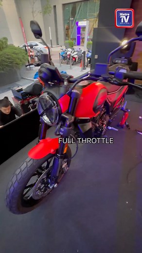 17K views · 91 reactions | Ducati Malaysia melancarkan model motosikal Scrambler Serba Baharu 2023 dengan tiga pilihan varian menerusi Icon, Nightshift dan Full Throttle. #Ducati #scrambler #motorcycle | Harian Metro | Facebook