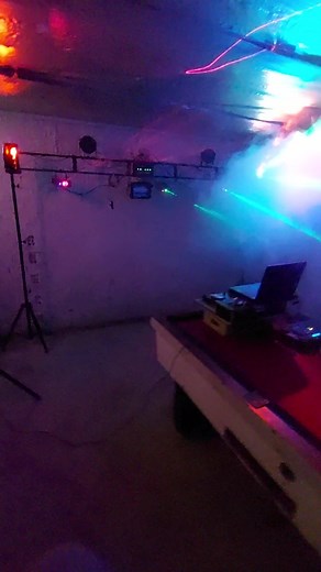 Mini Moving Spider com LEDs e Controle SKP SMX 2200