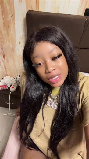 Vidéos de Christine L’belle (@christinelbelle) avec son original - Cérès Officiel